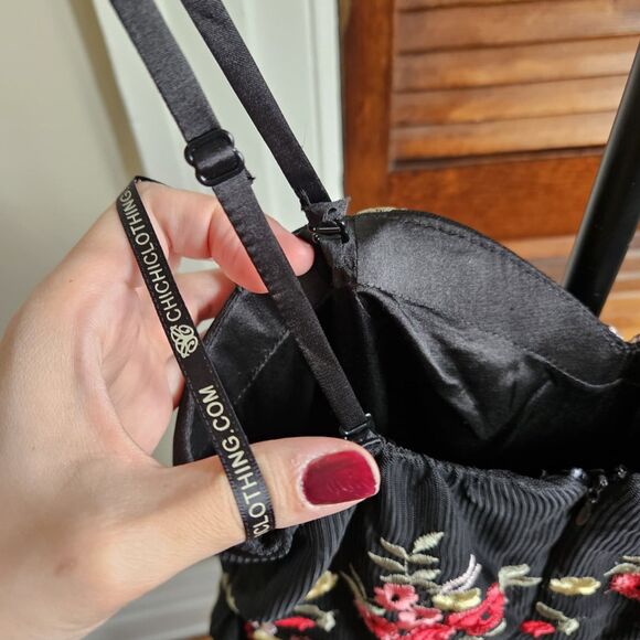 NWOT Chi Chi London Black Floral Embroidered Mesh Tulle Dress Detachable Straps - Picture 11 of 16